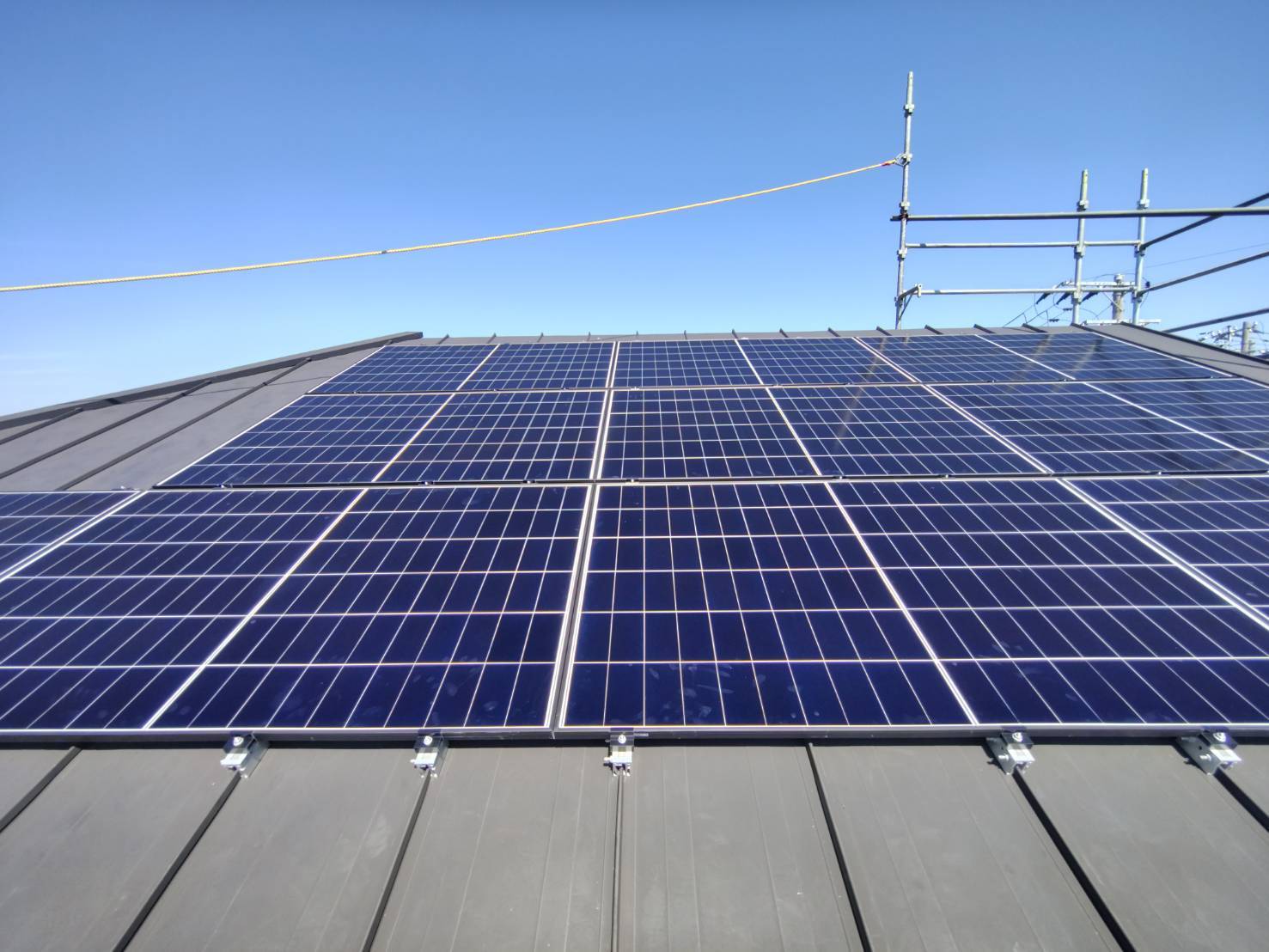 設置しました！】LONGiの太陽光発電モジュール「LR7-60HTH-515M